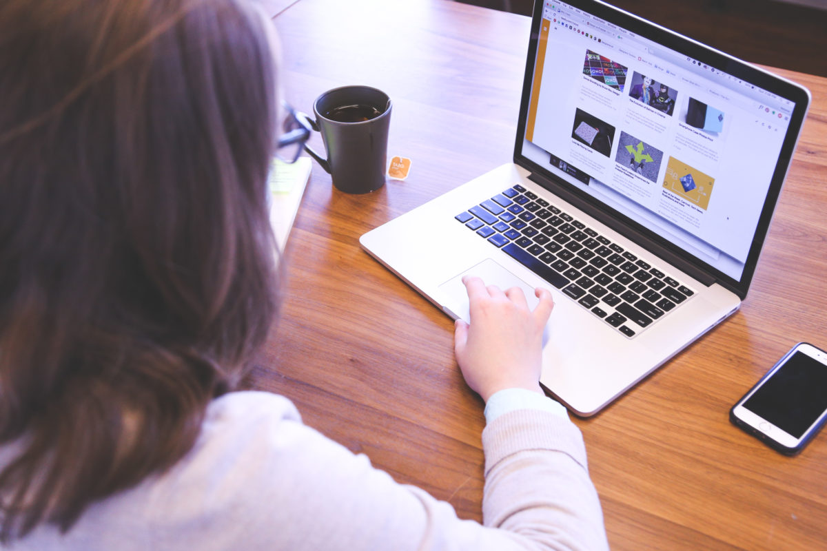 Beginners Guide to Starting Your Own Blog